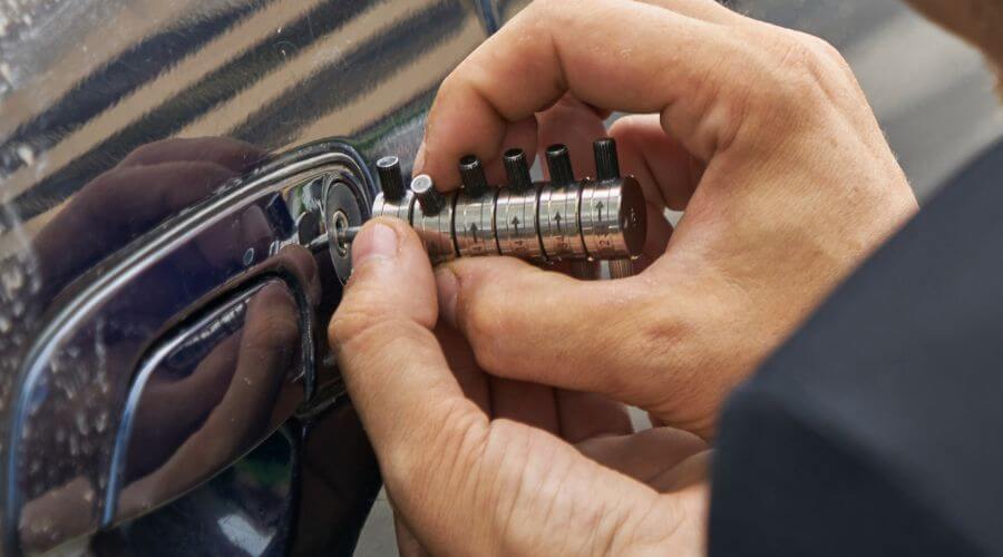 Expert tile roof repair services in Dahinda, IL